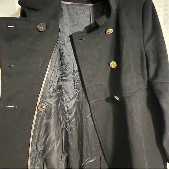 Zara Woman Coat - Picture 3 of 9